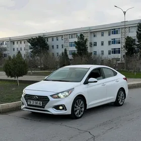 Hyundai Accent 2022