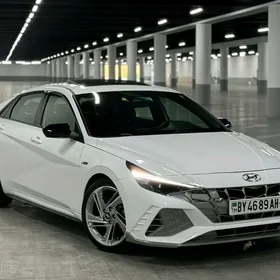 Hyundai Elantra 2021