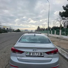 Hyundai Elantra 2016