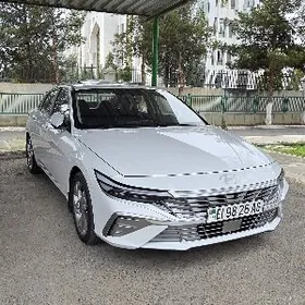 Hyundai Elantra 2025