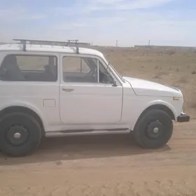 Lada Niva 1981