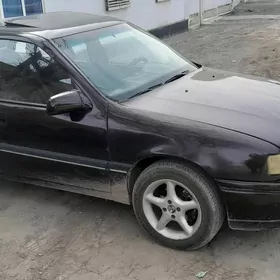 Opel Vectra 1992