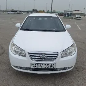 Hyundai Elantra 2010