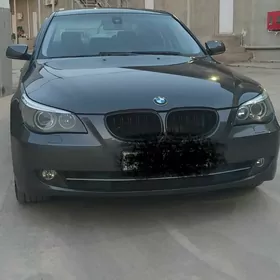 BMW E60 2004
