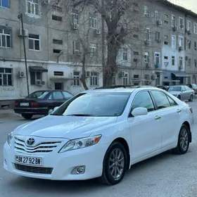 Toyota Camry 2010