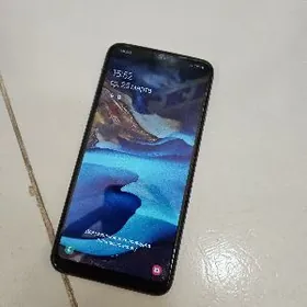 Samsung A10.  32gb