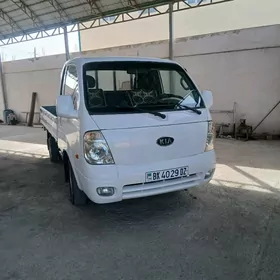 Kia Bongo 2005