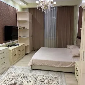 Arenda Mir 1 9/8 2+1Kom