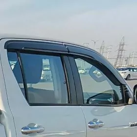 kazirok Toyota Hilux 16-25