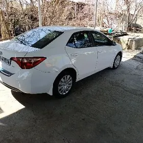 Toyota Corolla 2018