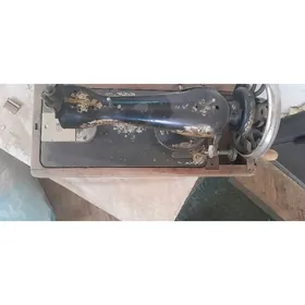 швейная машинка Зингер