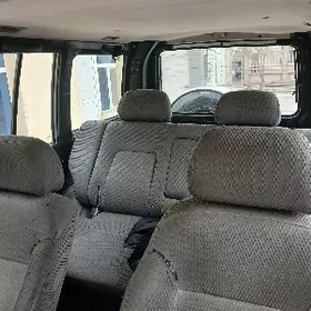 Hyundai Galloper 2003