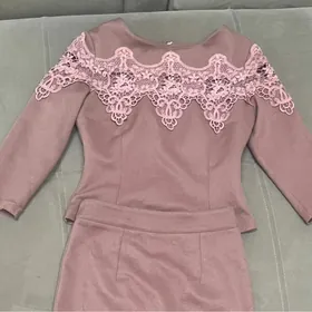 костюм. (юбка с кофтой )