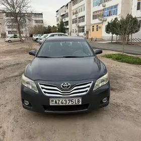 Toyota Camry 2011