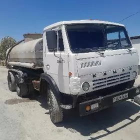 Kamaz 5320 1984