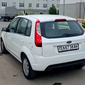 Ford Figo 2012