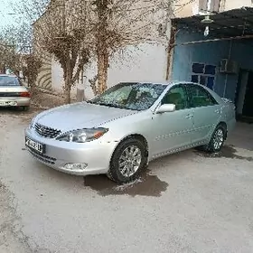 Toyota Camry 2003