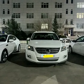 Volkswagen Tiguan 2010