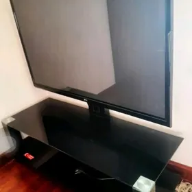 Подставка под телевизор