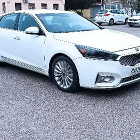 Kia Cadenza 2019