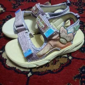 детские босоножки