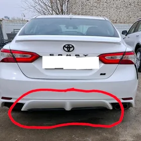 Bamper Toyota Camry SE 2020