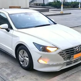 Hyundai Sonata Hybrid 2020