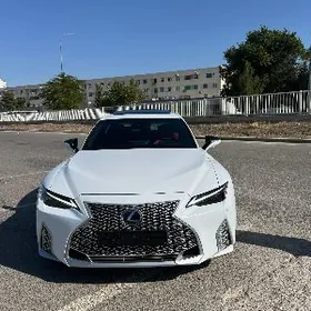 Lexus IS 350 2022