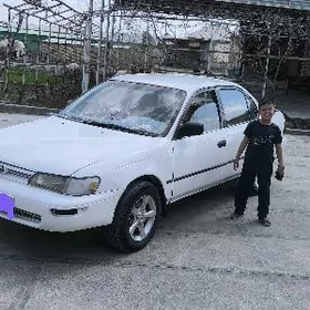 Toyota Corolla 1995