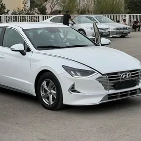 Hyundai Sonata 2022