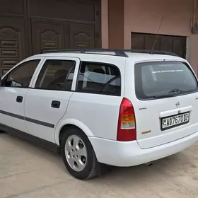 Opel Astra 2001