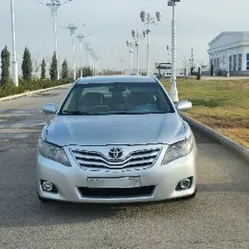 Toyota Camry 2010