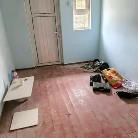 Köne Gurtly howluda komnat