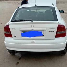 Opel Astra 2002