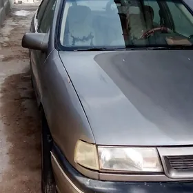 Opel Vectra 1992