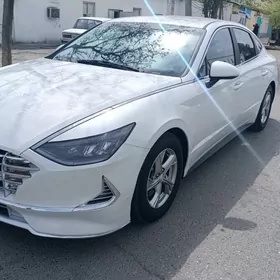 Hyundai Sonata 2021