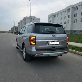 Ford Expedition 2023