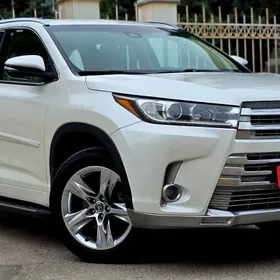 Toyota Highlander 2019