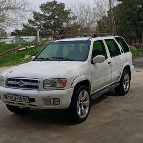 Nissan Pathfinder 2002