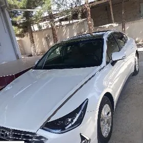 Hyundai Sonata Hybrid 2022