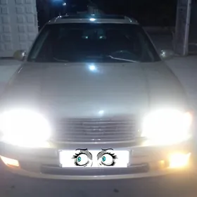 Infiniti I30 1999