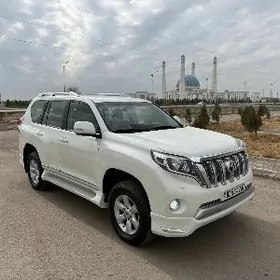 Toyota Land Cruiser Prado 2014