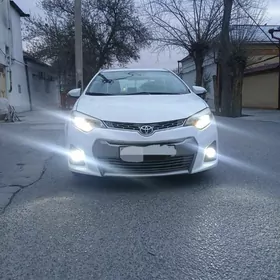 Toyota Corolla 2014