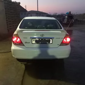 Toyota Camry 2005