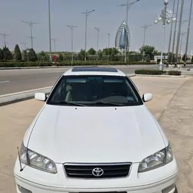 Toyota Camry 1997