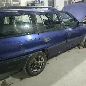 Opel Astra 1997
