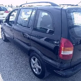 Opel Zafira 2003