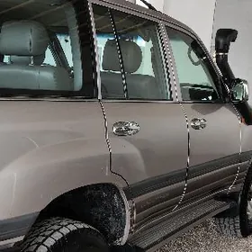 Toyota Land Cruiser 1999