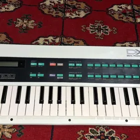 Yamaha dx 100