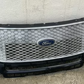 Ford Explorer Oblicowka